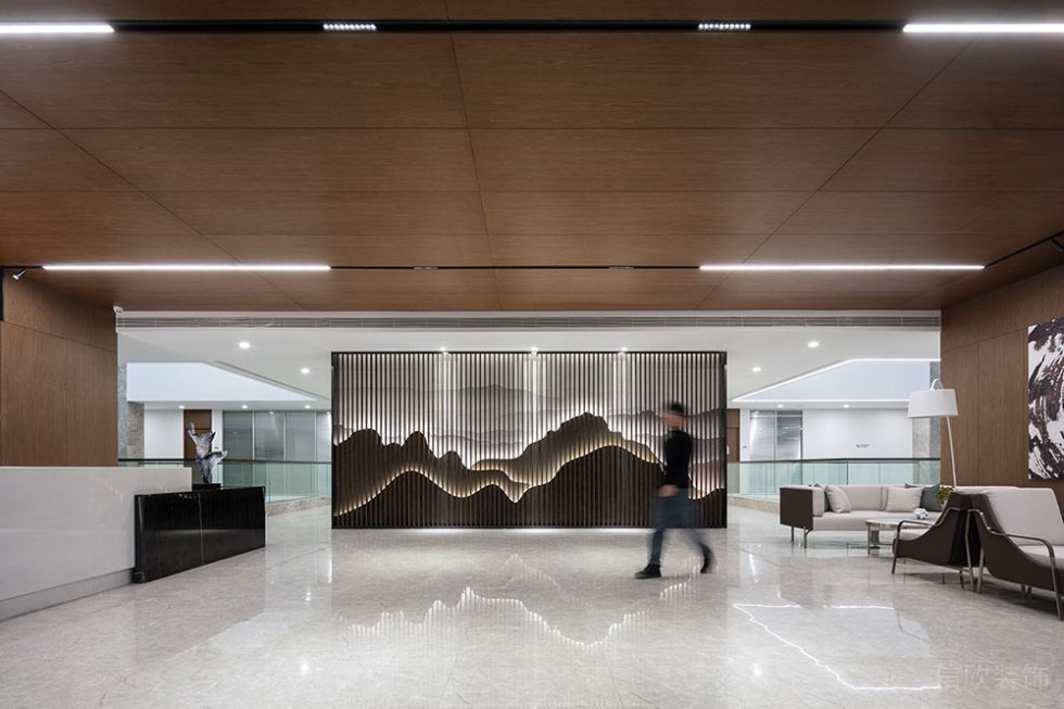 新中式商務(wù)辦公場所前臺服務(wù)廳裝修圖