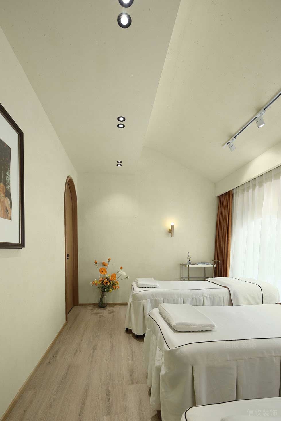 深圳福田美容美發(fā)SPA館二層美容區(qū)裝修設(shè)計(jì) 深圳福田美容美發(fā)SPA館二層美容區(qū)裝修設(shè)計(jì)