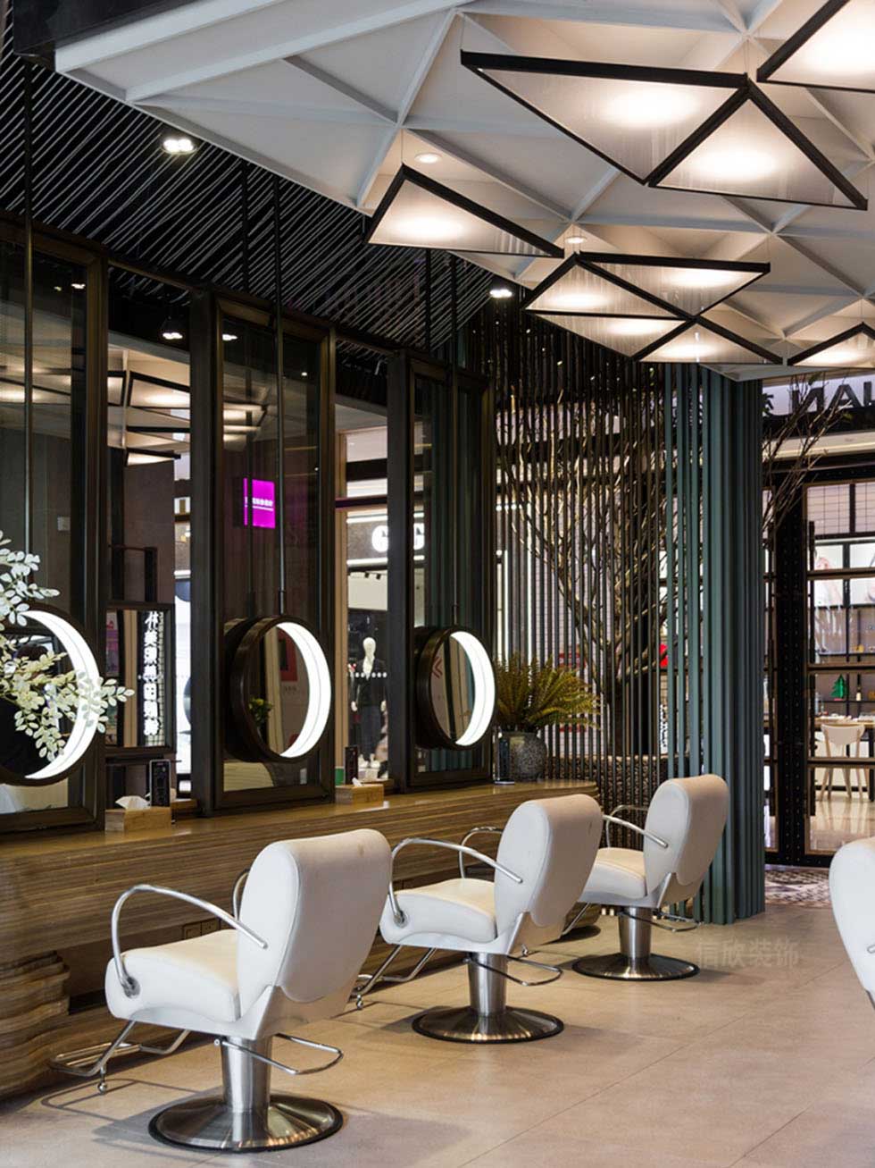 深圳美容美發(fā)形象設(shè)計(jì)店剪發(fā)區(qū)裝修 深圳美容美發(fā)形象設(shè)計(jì)店剪發(fā)區(qū)裝修