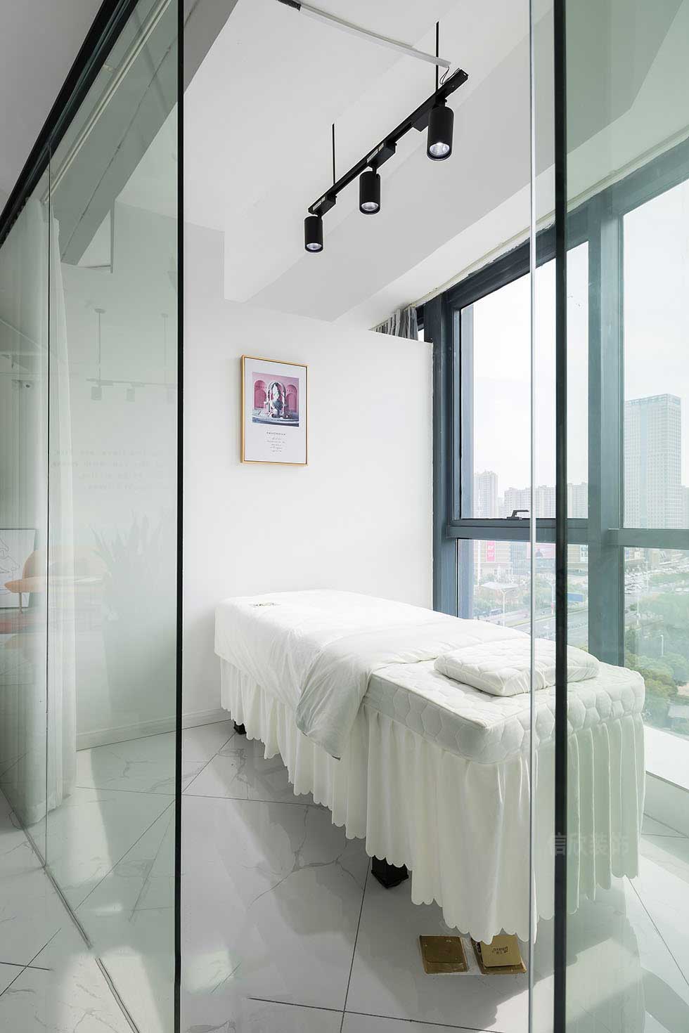 末美肌研究所美容間裝修設(shè)計(jì) 末美肌研究所美容間裝修設(shè)計(jì)