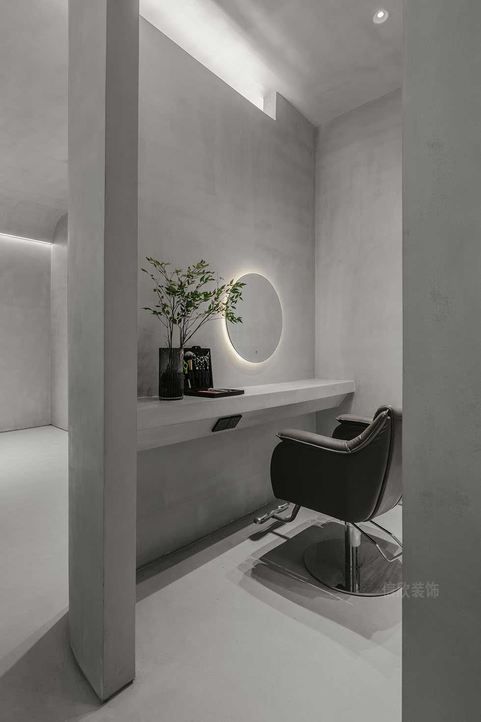 深圳龍崗工業(yè)風(fēng)美發(fā)沙龍剪發(fā)區(qū)裝修設(shè)計(jì) 深圳龍崗工業(yè)風(fēng)美發(fā)沙龍剪發(fā)區(qū)裝修設(shè)計(jì)