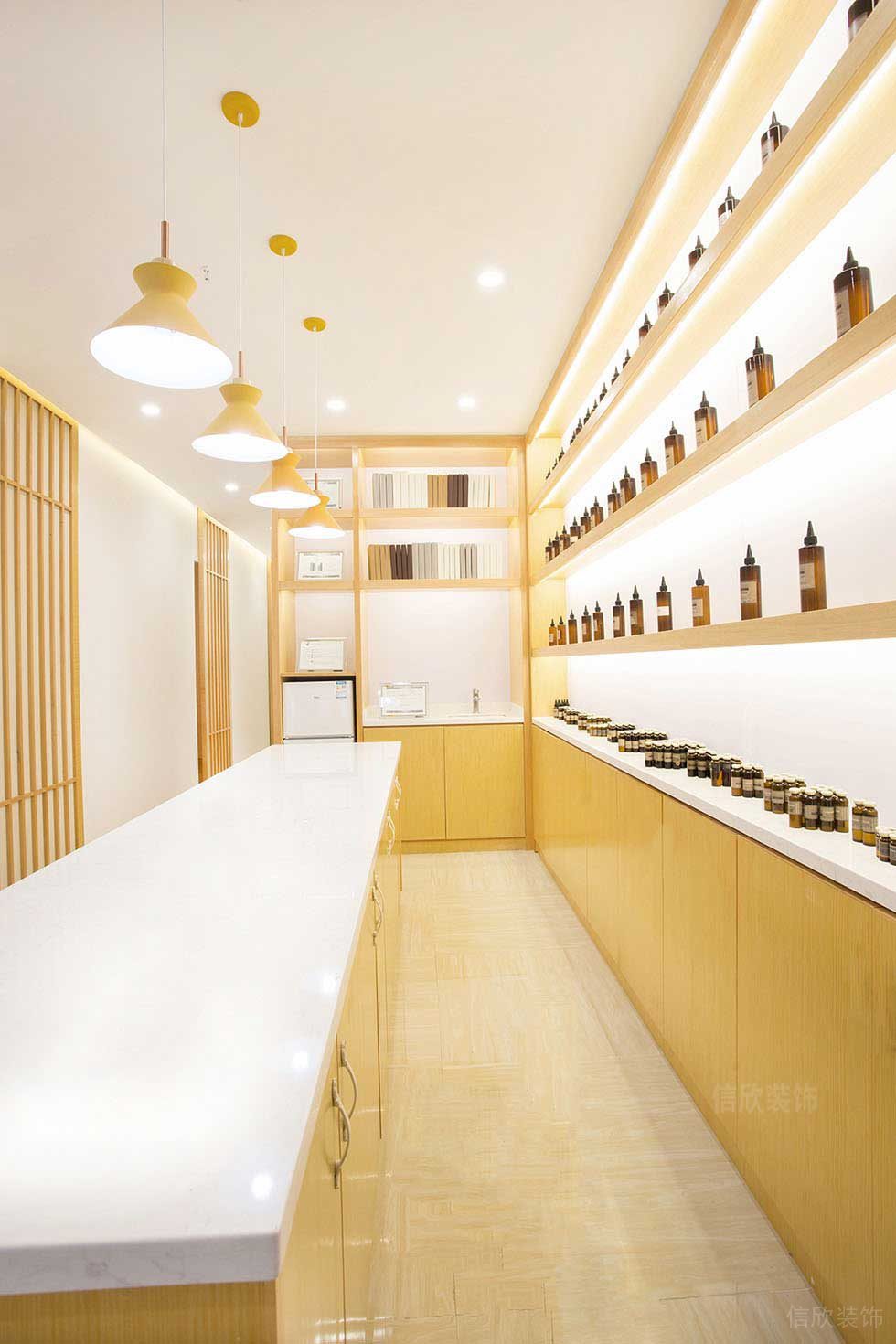 深圳寶安130平方美容院展示區(qū)裝修設計