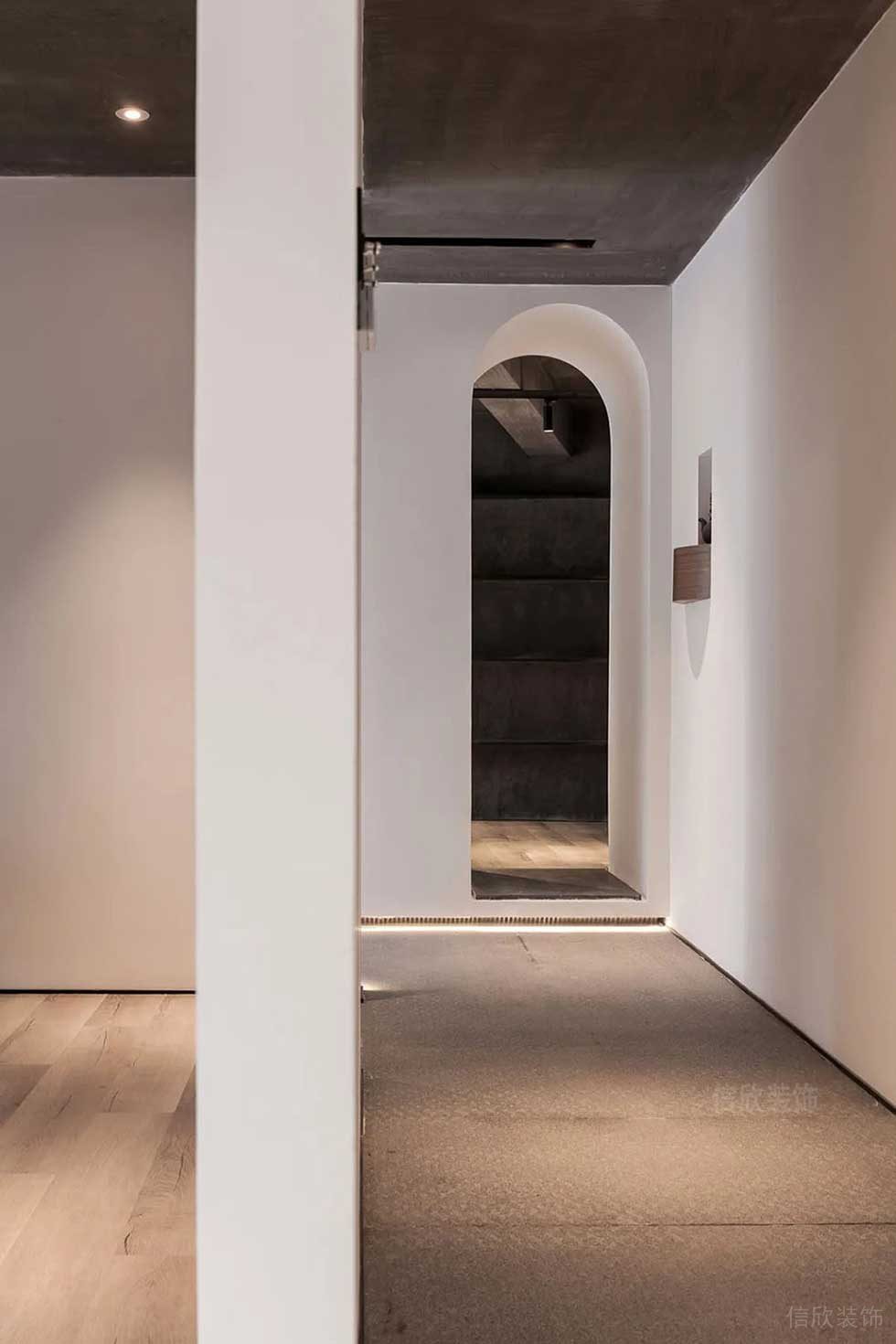 極簡(jiǎn)風(fēng)格辦公室裝修工程走廊空間拱形門洞效果圖