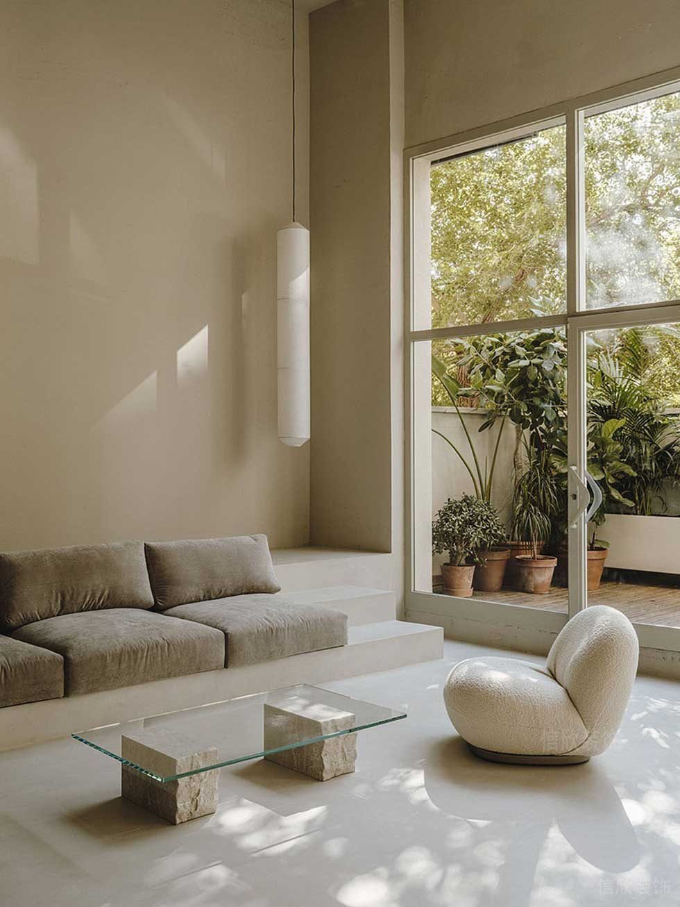 極簡(jiǎn)風(fēng)格企業(yè)辦公室休閑接待廳裝修圖