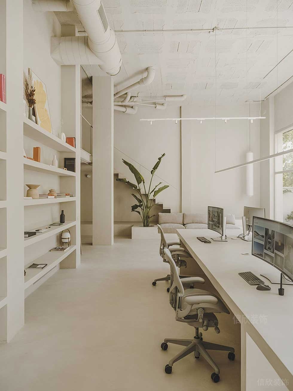 極簡(jiǎn)風(fēng)格公司案例開(kāi)放式辦公區(qū)裝修圖