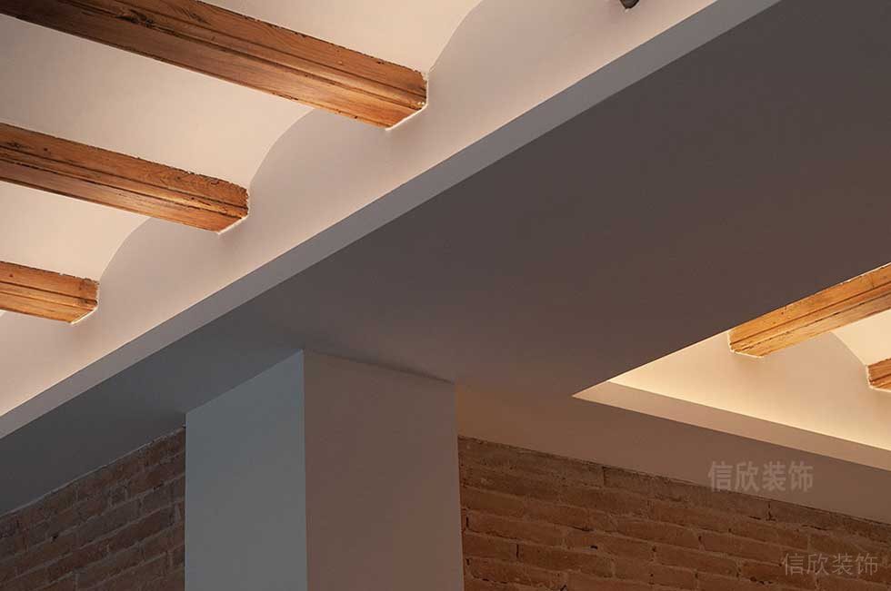 榫卯木質(zhì)中式風(fēng)裝修簡(jiǎn)約現(xiàn)代天花辦公室裝修