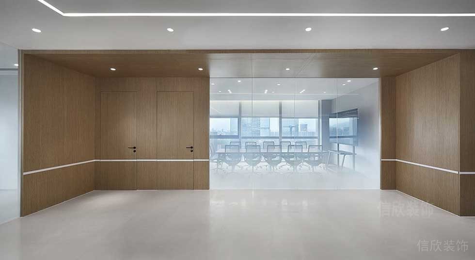 簡(jiǎn)約風(fēng)格辦公空間會(huì)議室入口裝修圖