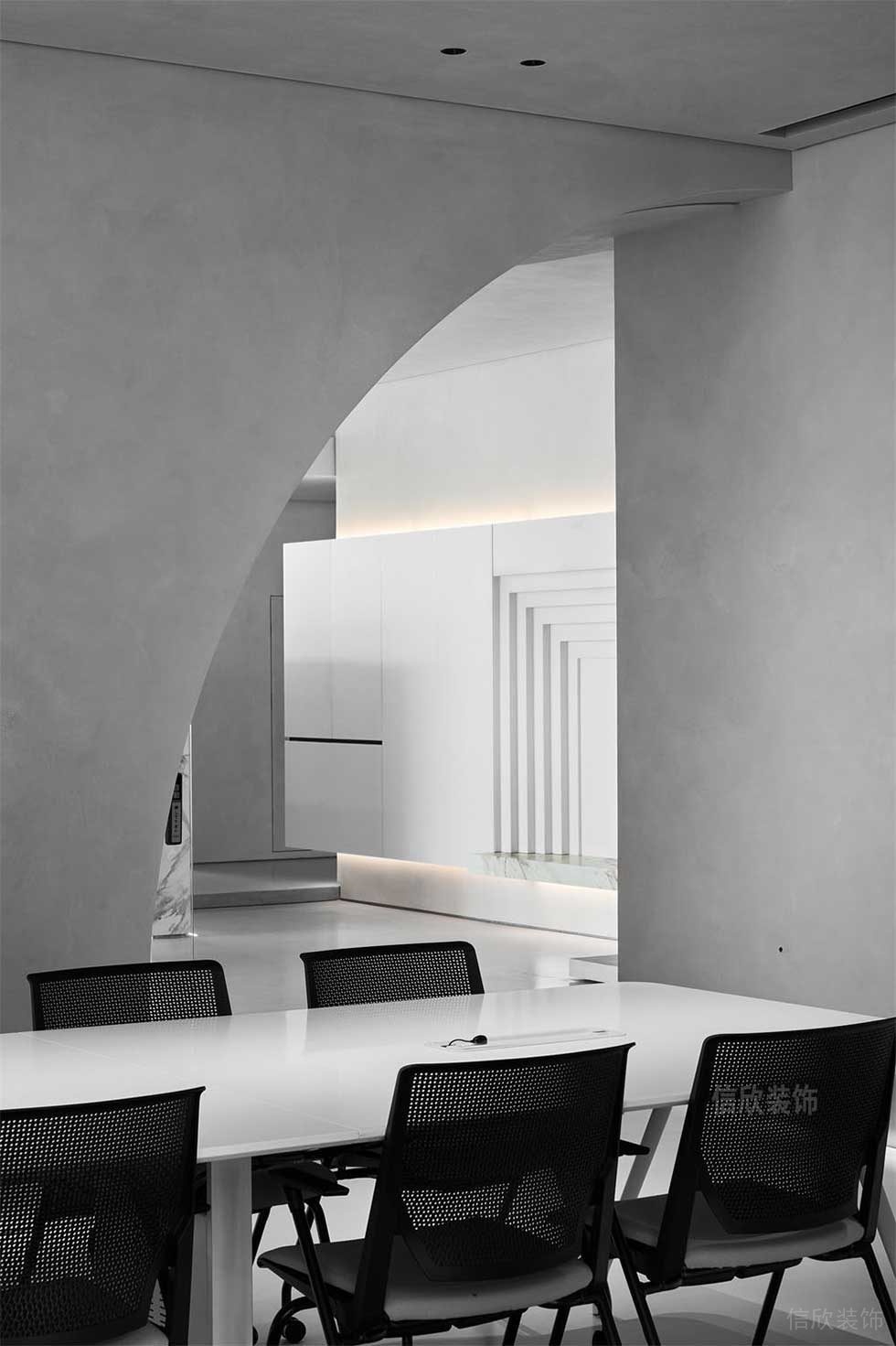 簡約風(fēng)格辦公空間會議廳裝修圖