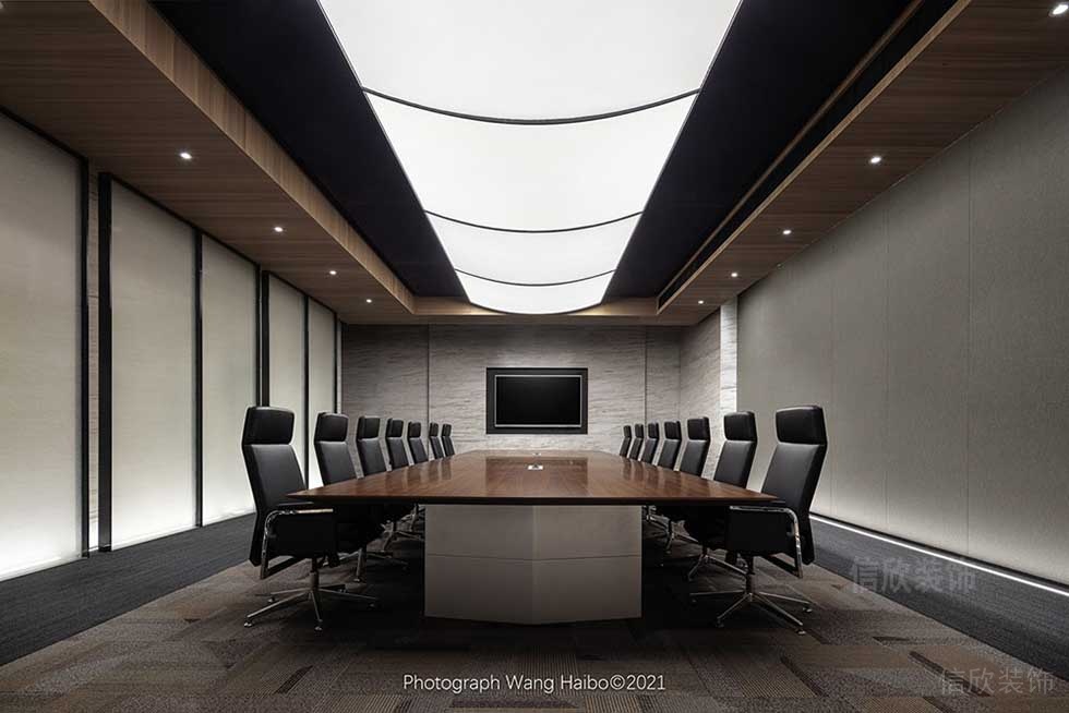 簡(jiǎn)約風(fēng)格辦公空間商務(wù)會(huì)議室效果圖