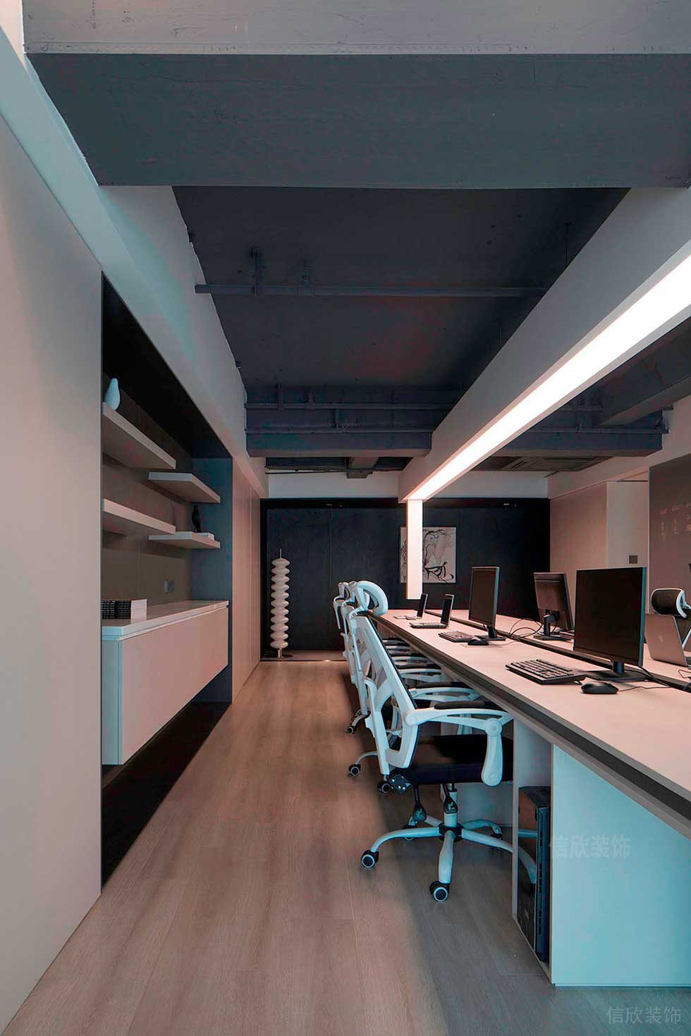 簡(jiǎn)約風(fēng)格辦公室白色桌椅組合效果圖