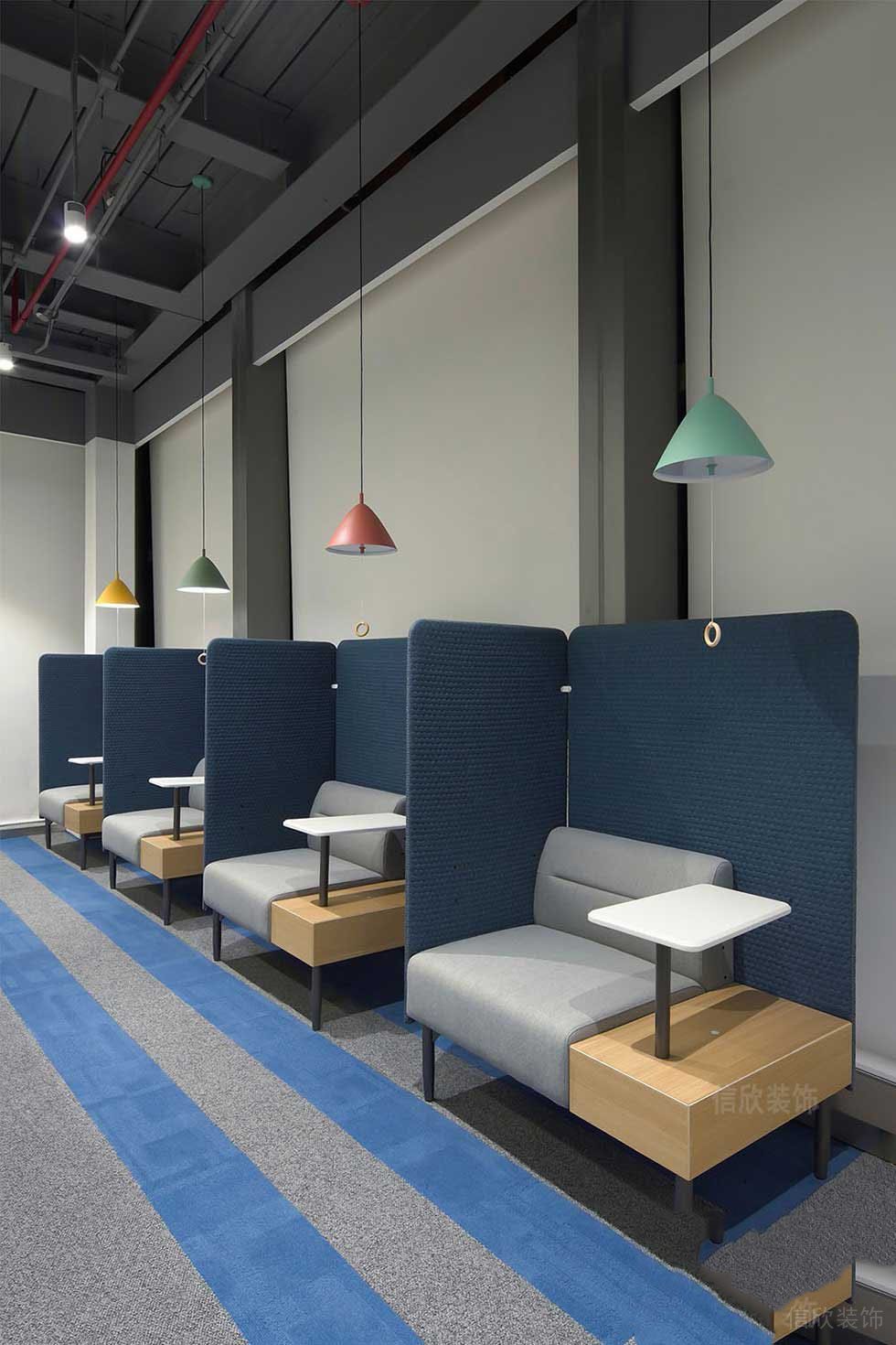 簡(jiǎn)約風(fēng)格辦公室多功能休閑區(qū)效果圖