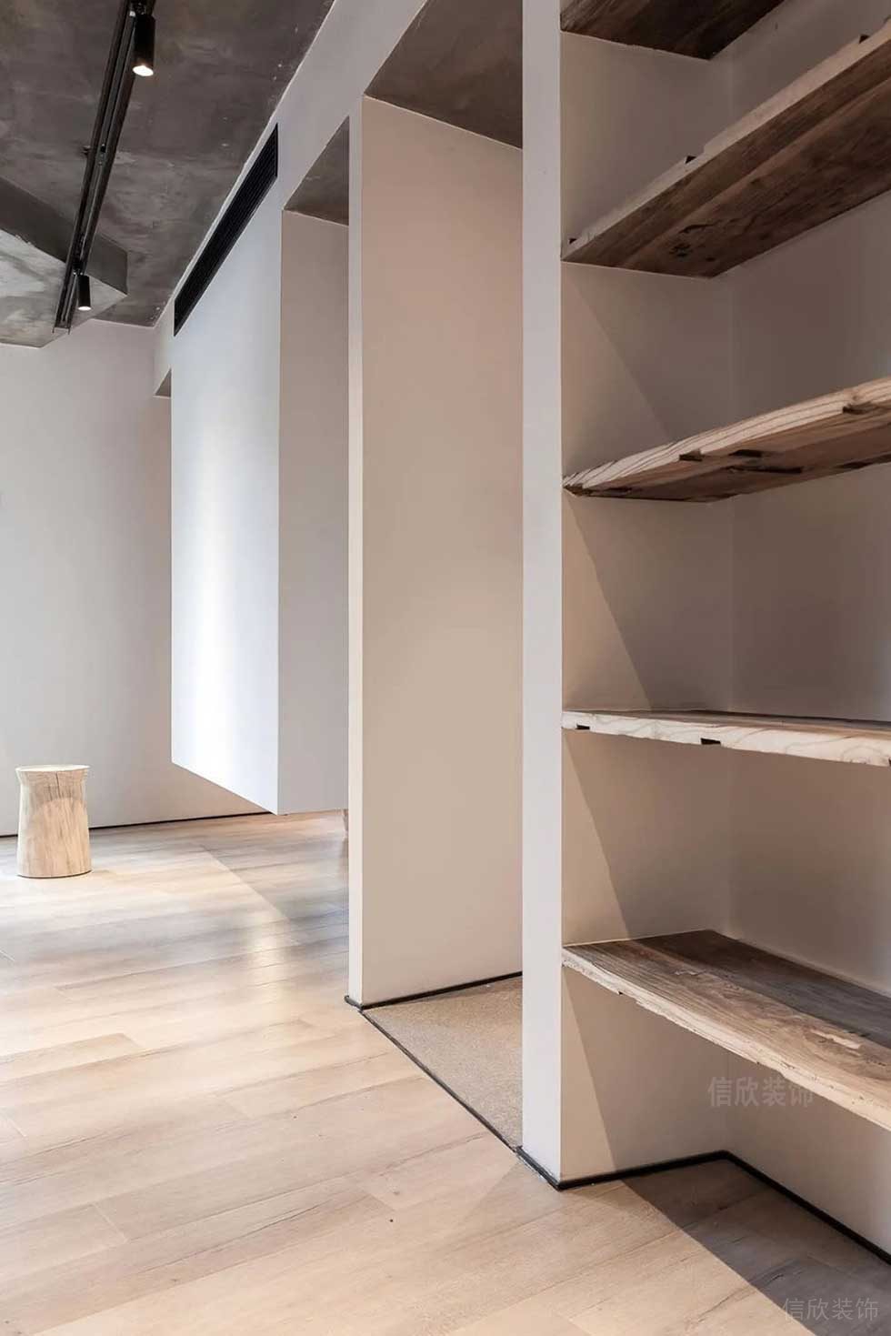 簡約風(fēng)格辦公室休閑廳實木裝飾層架效果圖