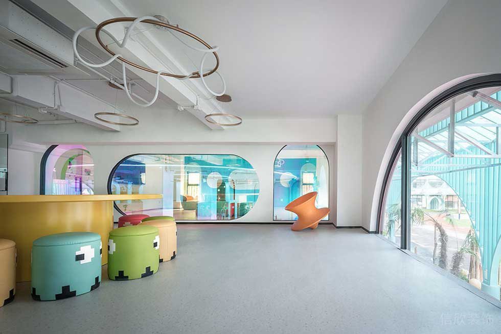 現(xiàn)代北歐風藝術機構辦公室休閑廳效果圖