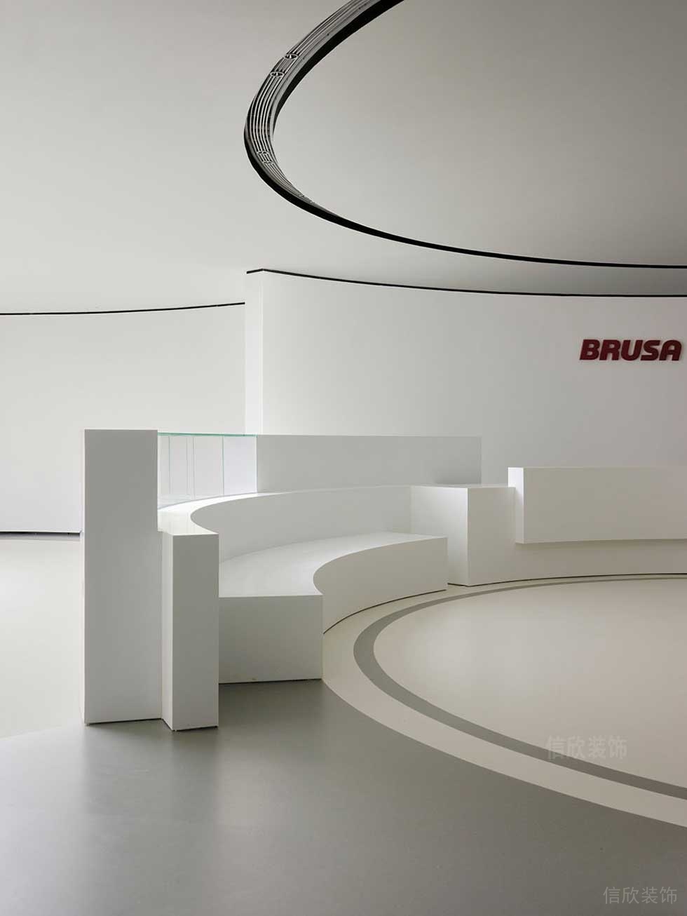 現(xiàn)代風格辦公室案例大堂等候區(qū)裝修圖