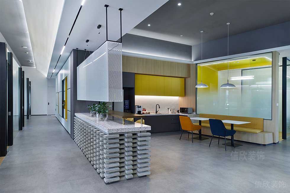 現代風格辦公室過道茶水休閑區(qū)裝修圖