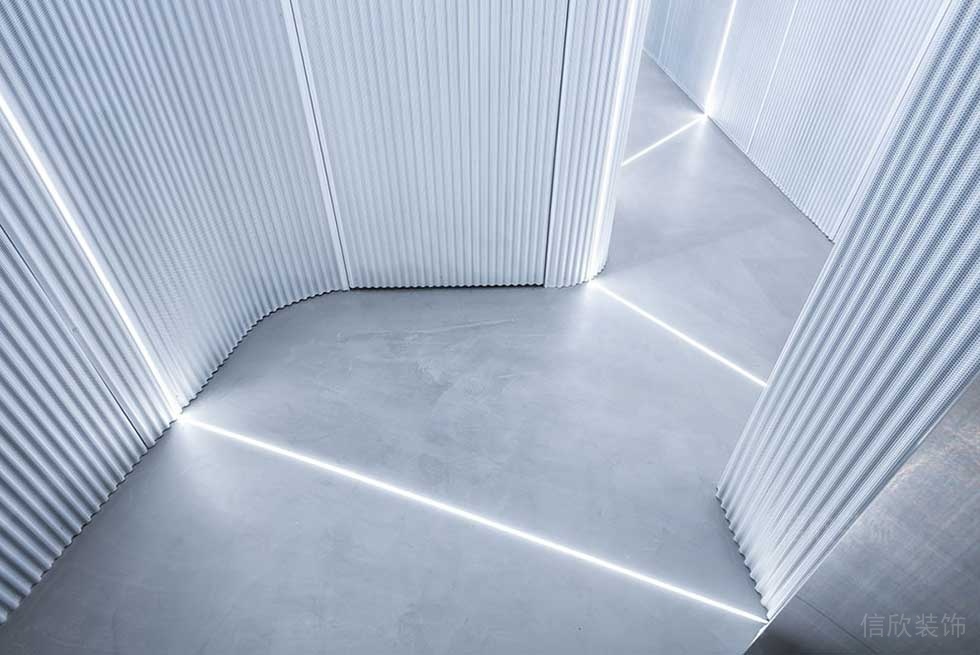 現(xiàn)代風(fēng)格辦公室走廊線條燈效果圖