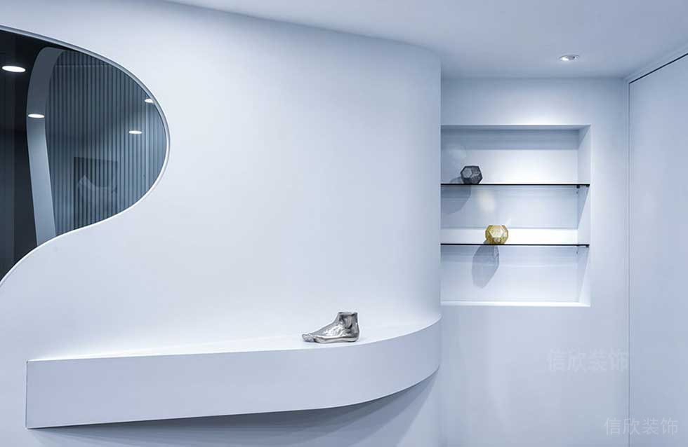 現(xiàn)代簡約風格辦公空間過道藝術(shù)飾品陳列展示區(qū)效果圖