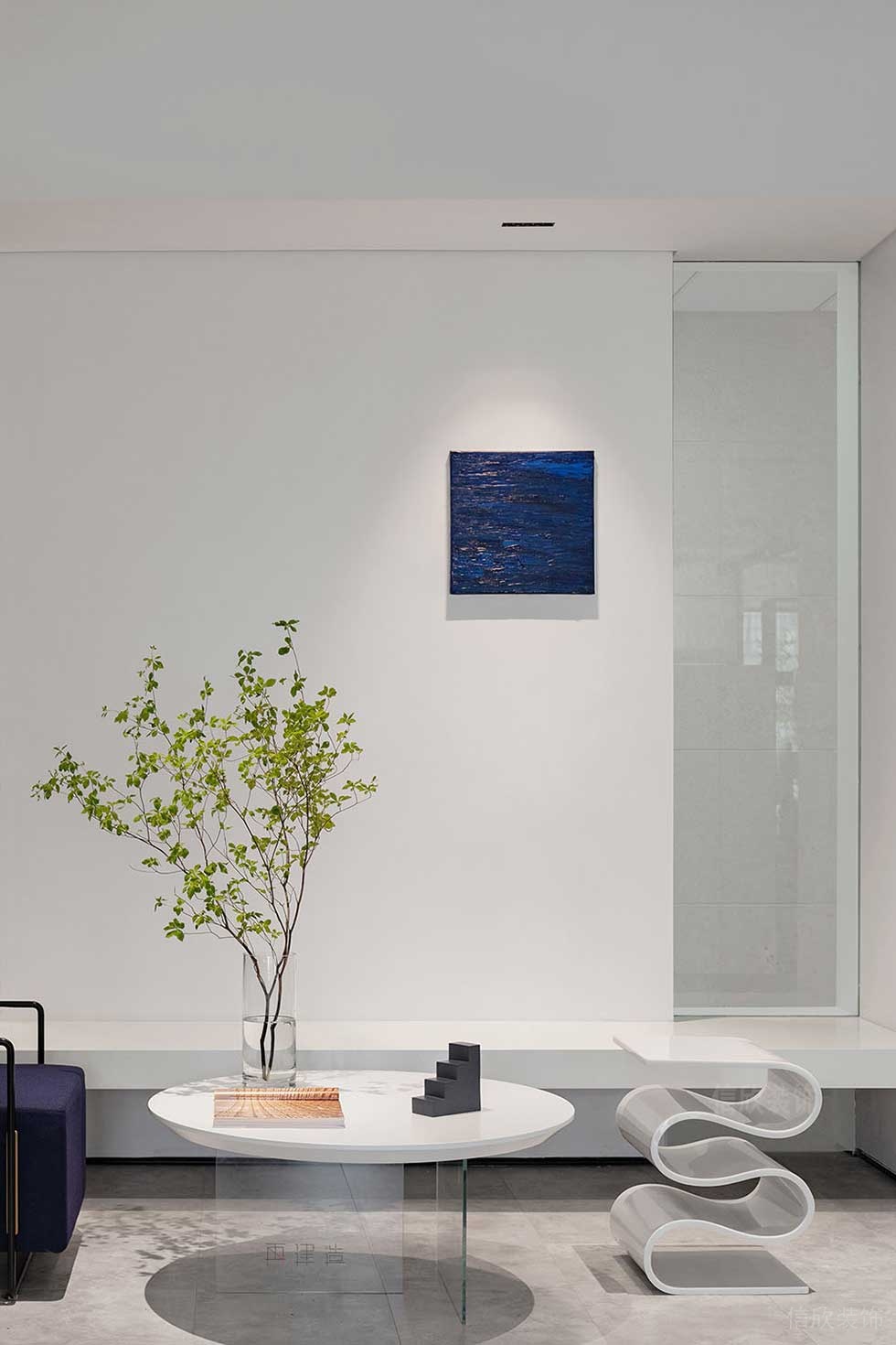 現(xiàn)代簡約風格辦公空間會客接待區(qū)裝修圖