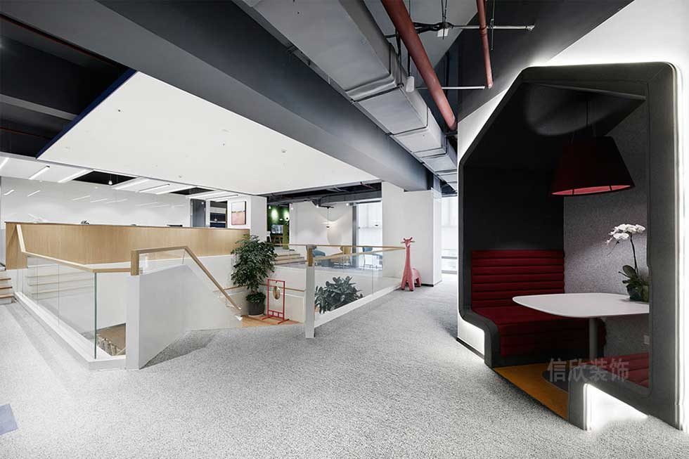 現(xiàn)代簡(jiǎn)約風(fēng)格辦公室二層洽談區(qū)裝修圖