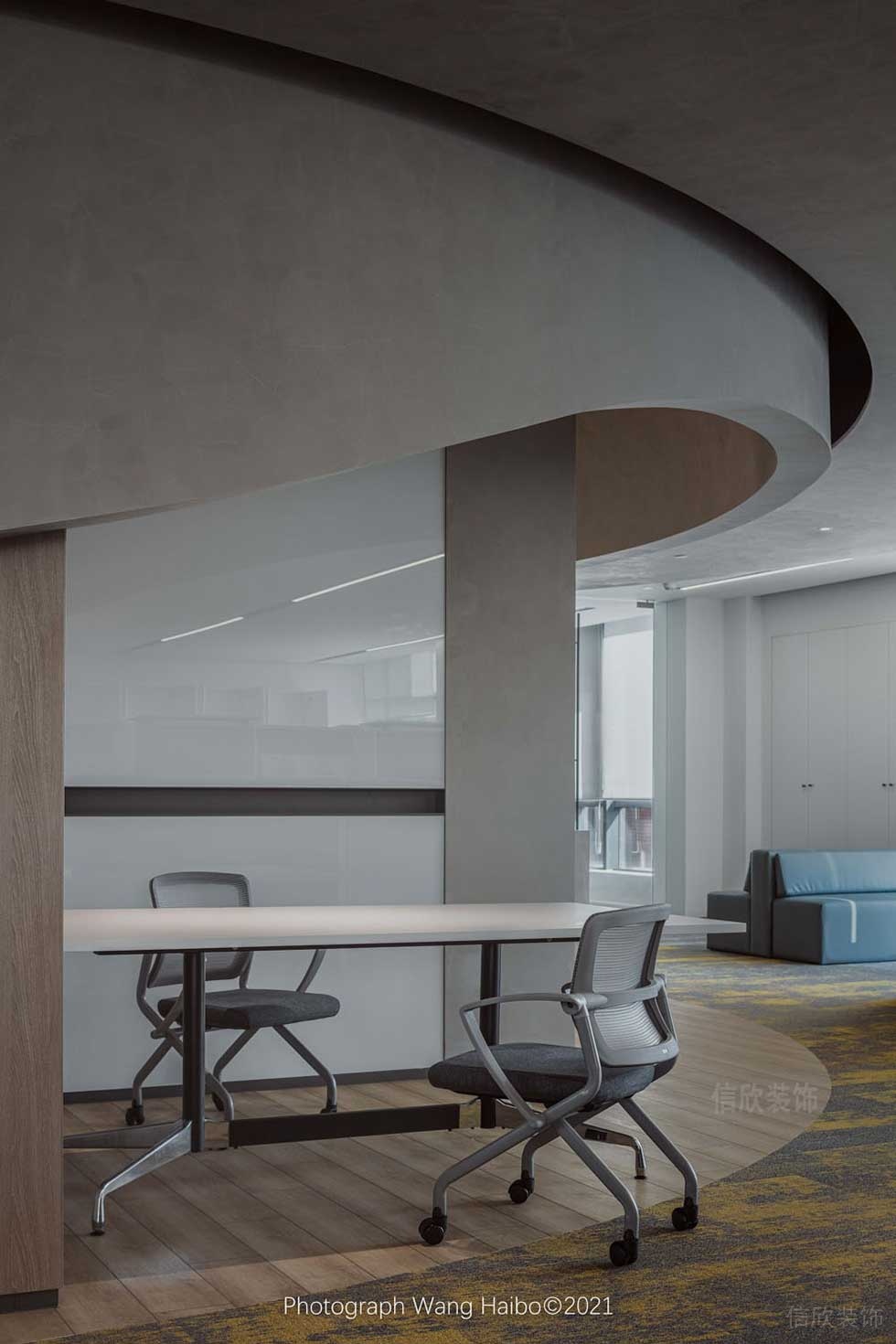 現代簡約風格公司空間開放式辦公區(qū)效果圖