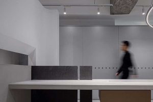 現(xiàn)代簡(jiǎn)約風(fēng)格寫(xiě)字樓空間特色辦公臺(tái)設(shè)計(jì)圖