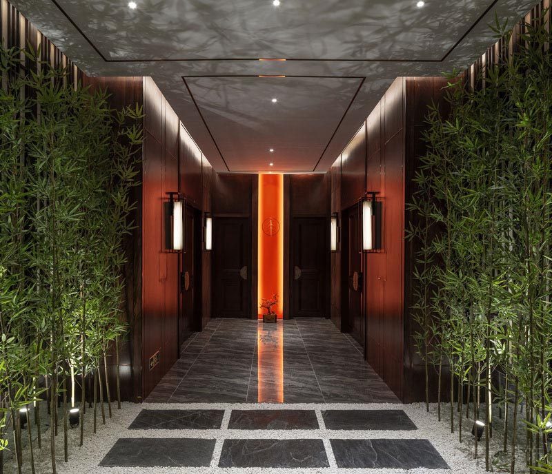 深圳市龍華區(qū)中餐廳過(guò)道