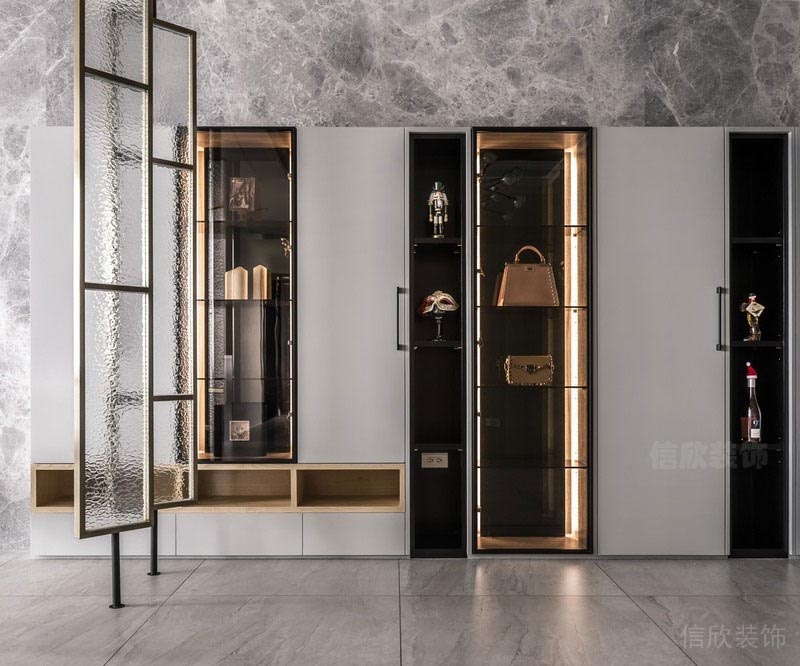 深圳市南山區(qū)南頭合景同創(chuàng)·臻林天匯鞋柜