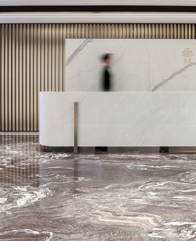 福田創(chuàng)新科技廣場辦公室入口門廳