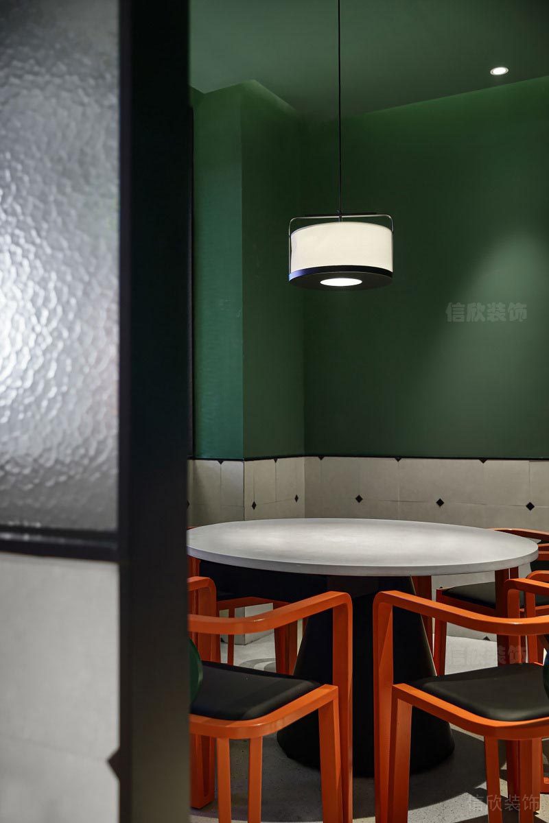 深圳南山區(qū)川味火鍋店裝修方案吊燈 深圳南山區(qū)川味火鍋店裝修方案吊燈