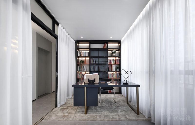 深圳市福田區(qū)東海國(guó)際公寓書房