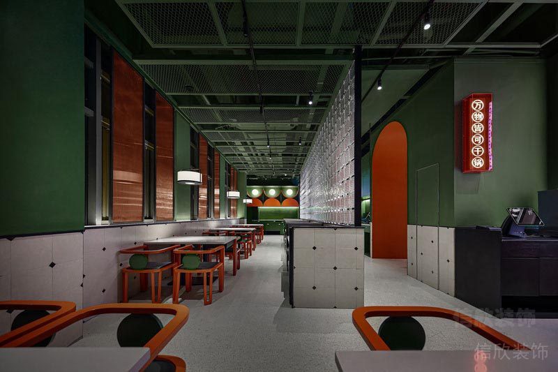 深圳南山區(qū)川味火鍋店裝修方案餐桌餐椅 深圳南山區(qū)川味火鍋店裝修方案餐桌餐椅