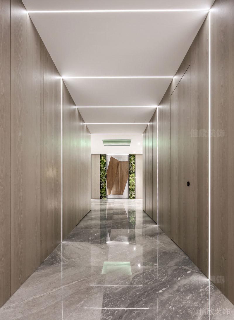 深圳市中山區(qū)南頭海雅繽紛里過道