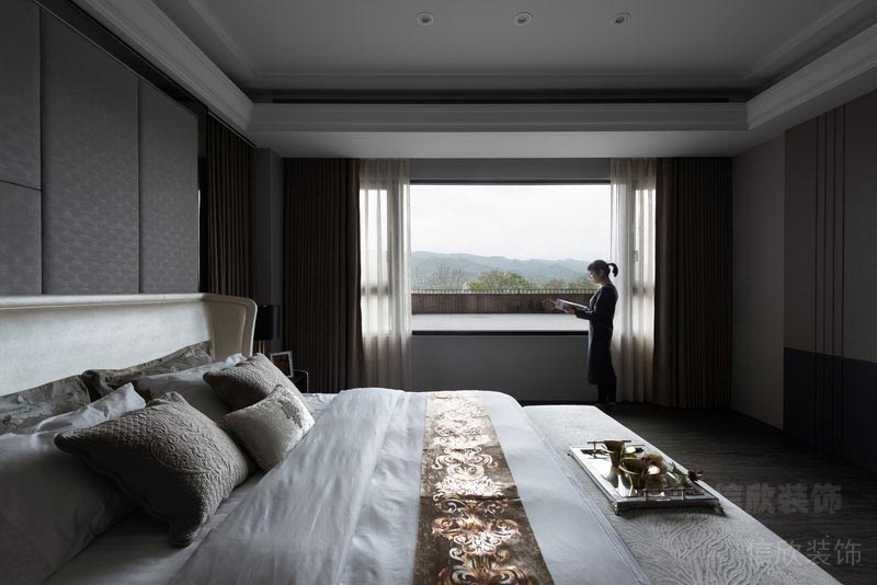 深圳市龍華區(qū)北宸之光家園主臥