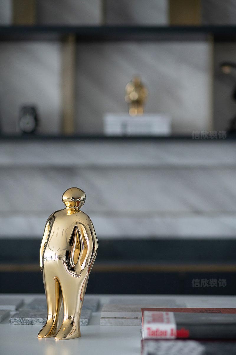 深圳南山現(xiàn)代工業(yè)風(fēng)設(shè)計(jì)公司辦公室裝修香檳金不銹鋼裝飾品 深圳南山現(xiàn)代工業(yè)風(fēng)設(shè)計(jì)公司辦公室裝修香檳金不銹鋼裝飾品