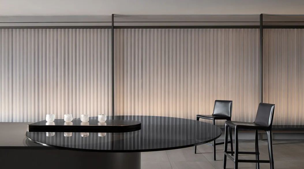 深圳龍華300平方簡(jiǎn)約風(fēng)格辦公室裝修家具組合 深圳龍華300平方簡(jiǎn)約風(fēng)格辦公室裝修家具組合