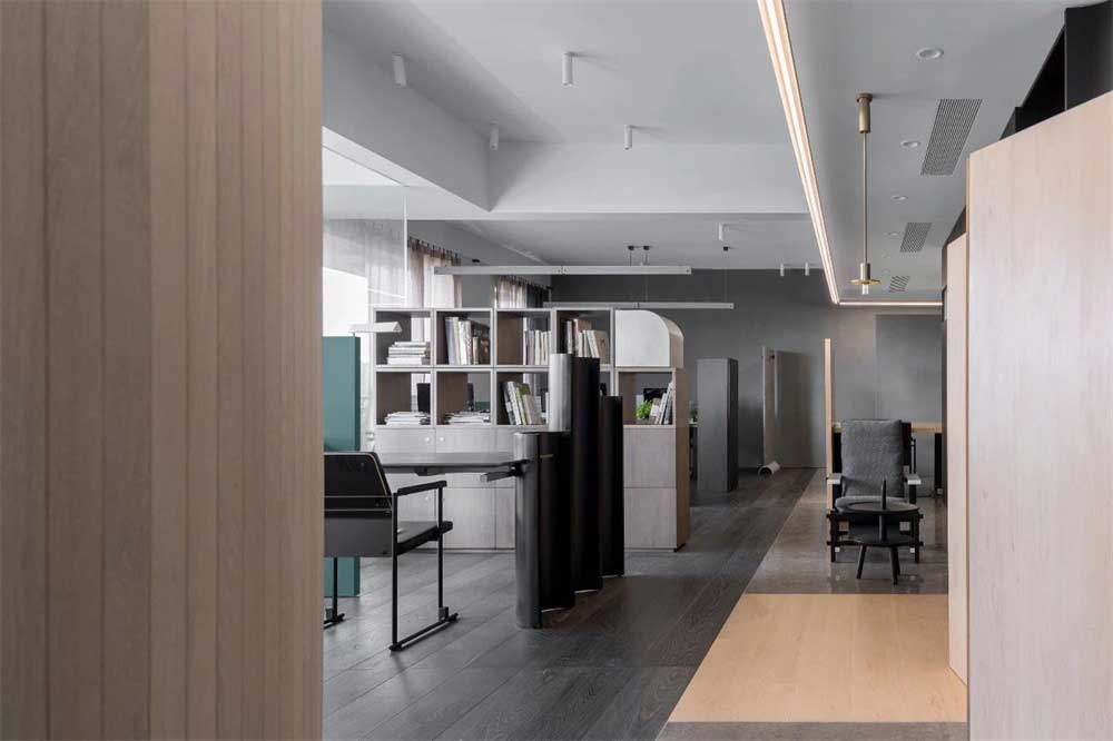 深圳市羅湖1600平原木風(fēng)辦公室裝修設(shè)計(jì)開放式辦公區(qū) 深圳市羅湖1600平原木風(fēng)辦公室裝修設(shè)計(jì)開放式辦公區(qū)