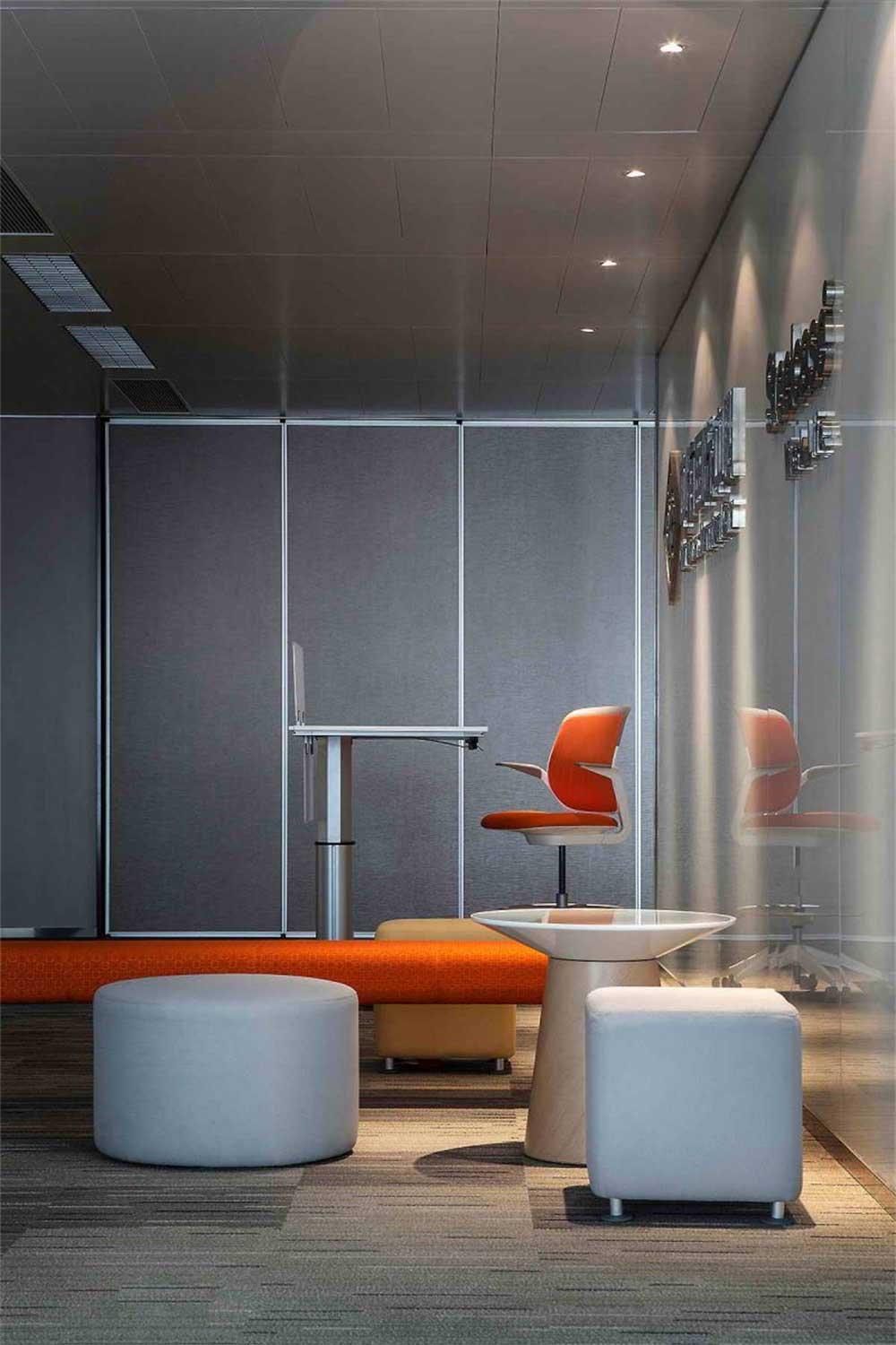 深圳福田500平方現(xiàn)代風(fēng)格辦公室裝修地面鋪設(shè) 深圳福田500平方現(xiàn)代風(fēng)格辦公室裝修地面鋪設(shè)