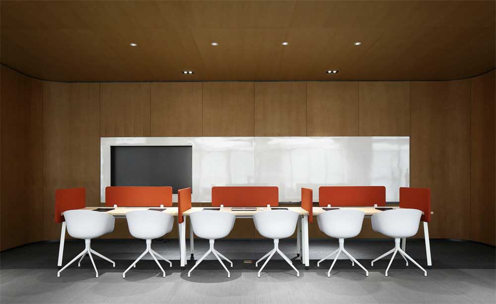 深圳市寶安1000平現(xiàn)代風(fēng)格辦公室裝修設(shè)計(jì)辦公區(qū) 深圳市寶安1000平現(xiàn)代風(fēng)格辦公室裝修設(shè)計(jì)辦公區(qū)