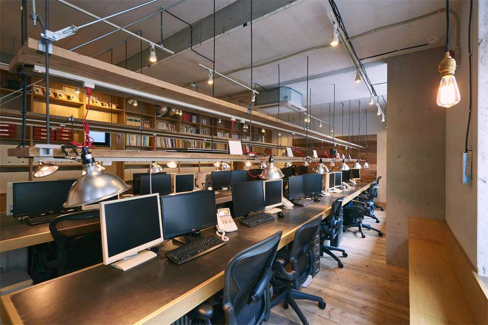 深圳龍華元芳創(chuàng)客薈工業(yè)風辦公室裝修設(shè)計案例辦公區(qū) 深圳龍華元芳創(chuàng)客薈工業(yè)風辦公室裝修設(shè)計案例辦公區(qū)