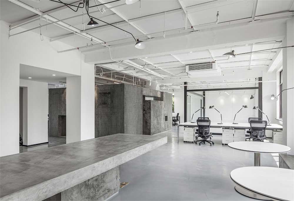 深圳龍崗300平方極簡(jiǎn)風(fēng)格辦公室裝修采光效果