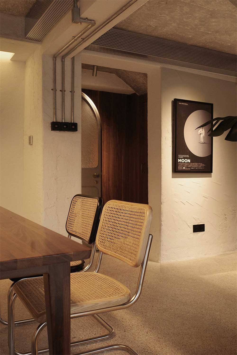 深圳南山區(qū)的古典風(fēng)味辦公工作室設(shè)計裝修——餐區(qū)