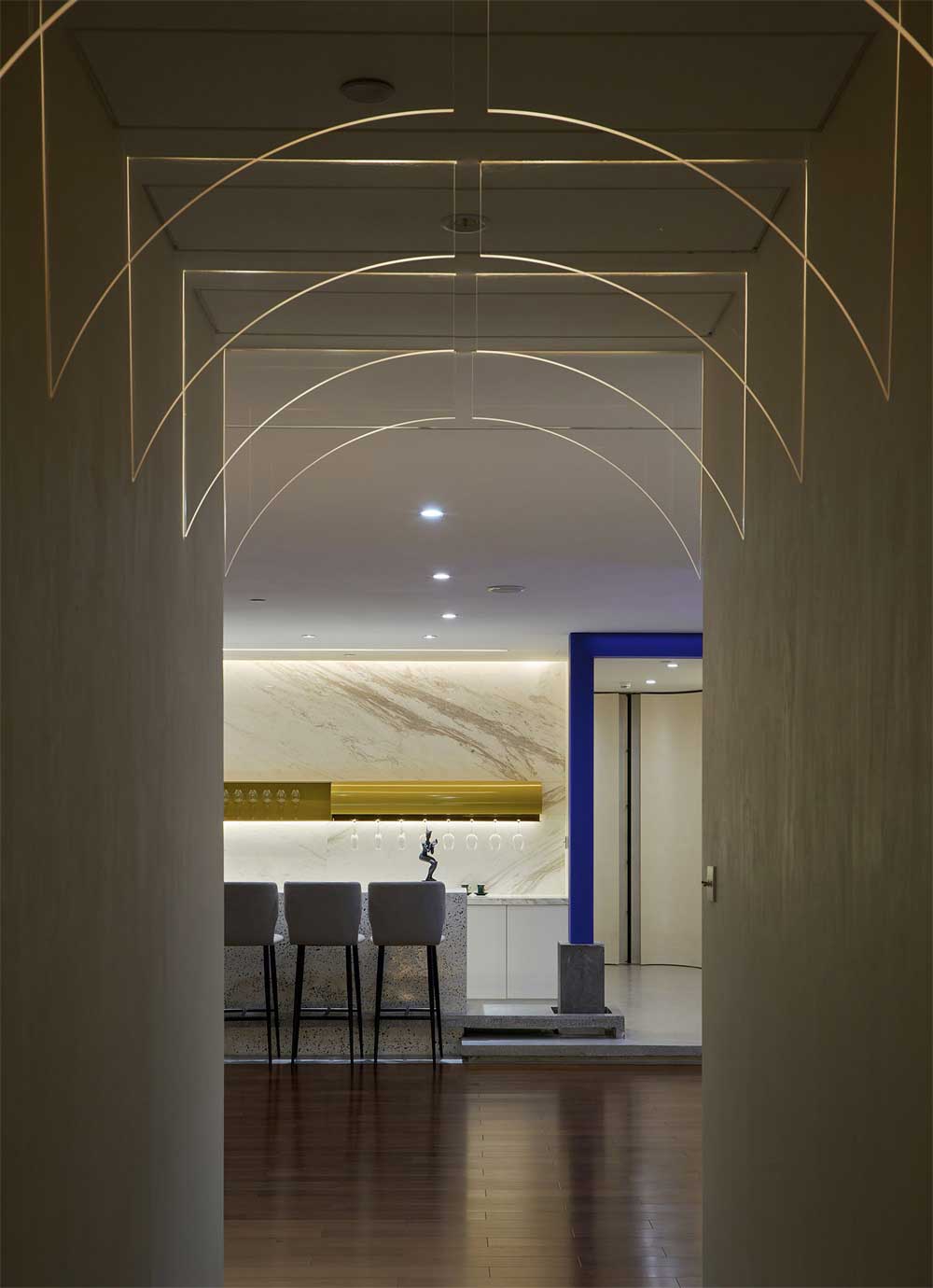 深圳市龍崗區(qū)現(xiàn)代風(fēng)格辦公室裝修過道 深圳市龍崗區(qū)現(xiàn)代風(fēng)格辦公室裝修過道