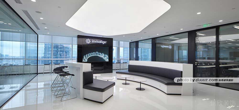 黑白色調(diào)弧線沙發(fā)裝修前臺(tái)區(qū)效果大理石瓷磚地板