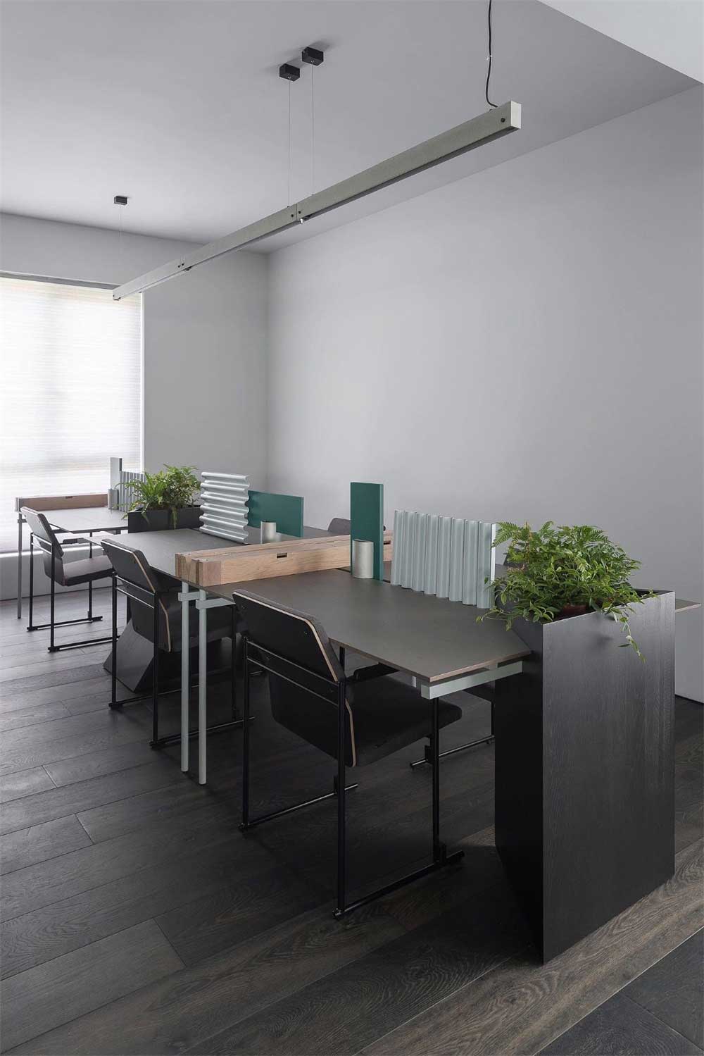 深圳市羅湖1600平原木風(fēng)辦公室裝修設(shè)計(jì)開放式辦公區(qū) 深圳市羅湖1600平原木風(fēng)辦公室裝修設(shè)計(jì)開放式辦公區(qū)