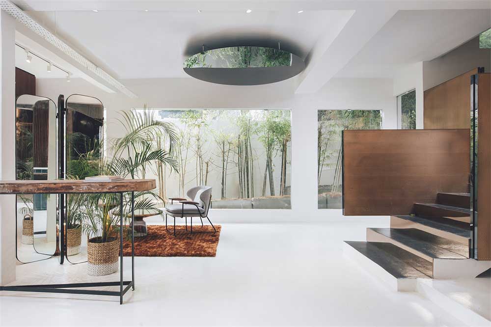 深圳市龍崗800平輕奢風(fēng)辦公室裝修接待區(qū) 深圳市龍崗800平輕奢風(fēng)辦公室裝修接待區(qū)