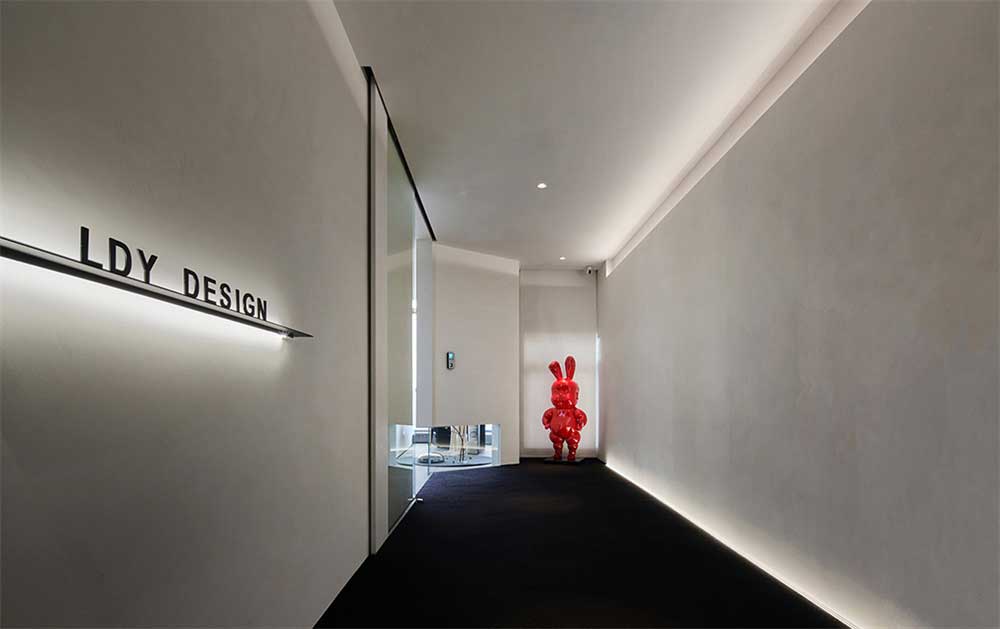 深圳龍崗區(qū)輕奢簡(jiǎn)約辦公室設(shè)計(jì)裝修-前廳過(guò)道 深圳龍崗區(qū)輕奢簡(jiǎn)約辦公室設(shè)計(jì)裝修-前廳過(guò)道