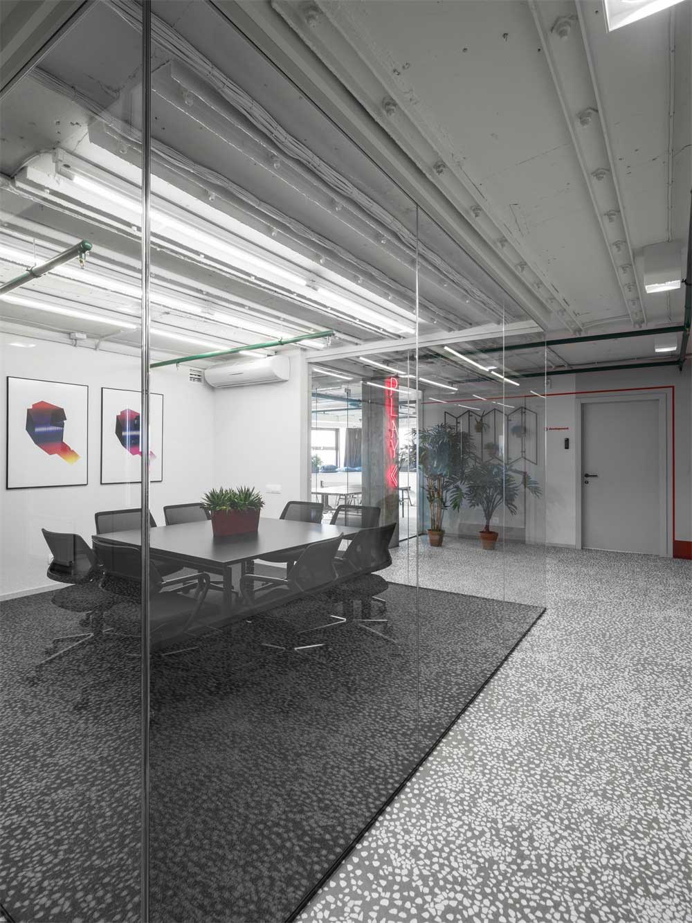 深圳市寶安維佐游戲辦公室裝修會(huì)議室 深圳市寶安維佐游戲辦公室裝修會(huì)議室