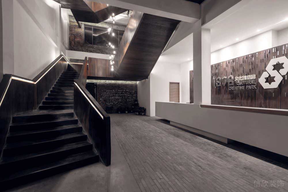 深色階梯創(chuàng)意線條設(shè)計辦公室1978文化產(chǎn)業(yè)園辦公樓大廳裝修設(shè)計圖