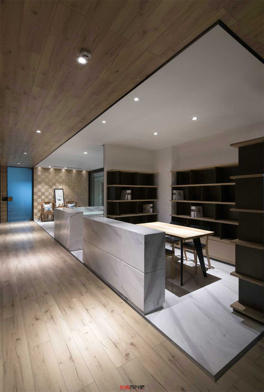 深圳南山智慧廣場(chǎng)新中式風(fēng)格辦公室裝修設(shè)計(jì)案例休閑區(qū)燈光效果 深圳南山智慧廣場(chǎng)新中式風(fēng)格辦公室裝修設(shè)計(jì)案例休閑區(qū)燈光效果