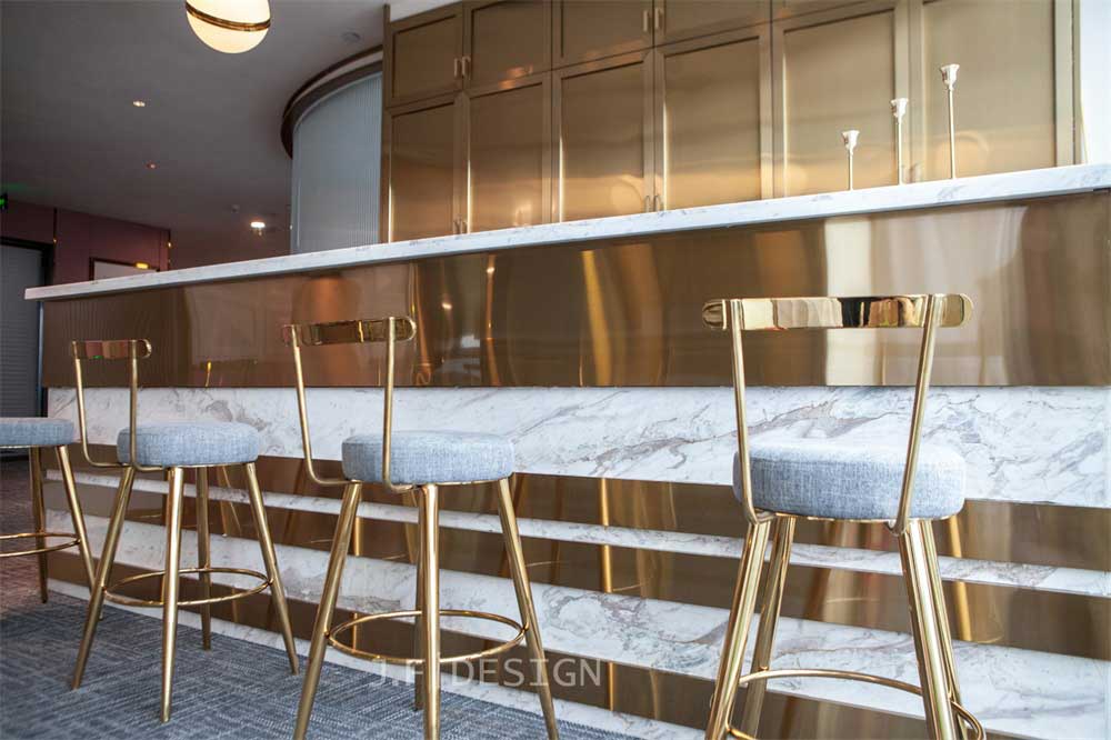 深圳市龍華600平輕奢風辦公室裝修吧臺區(qū) 深圳市龍華600平輕奢風辦公室裝修吧臺區(qū)